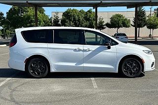 2023 Chrysler Pacifica Limited 2C4RC1S77PR542307 in Vacaville, CA 4