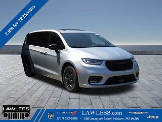 2023 Chrysler Pacifica Limited 2C4RC1S72PR588983 in Woburn, MA 1