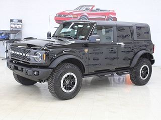 2023 Ford Bronco  1FMEE5DP1PLB83960 in Erie, PA 3