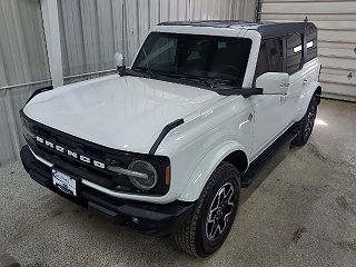 2023 Ford Bronco Outer Banks 1FMEE5BP6PLA80049 in Oconto Falls, WI 3