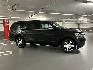 2023 Ford Expedition MAX XLT 1FMJK1H87PEA47274 in Santa Monica, CA 3