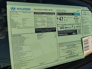 2023 Hyundai Sonata Limited Edition KMHL54JJ4PA077385 in Scranton, PA 5
