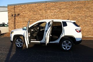 2023 Jeep Compass Latitude 3C4NJDBN8PT563684 in Bryan, OH 30