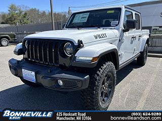 2023 Jeep Gladiator Willys 1C6HJTAG4PL577594 in Manchester, NH 1