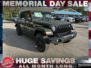 2023 Jeep Gladiator  1C6HJTAG2PL580171 in Painesville, OH