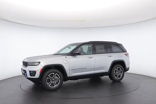 2023 Jeep Grand Cherokee Trailhawk 4xe 1C4RJYC62P8773986 in Amityville, NY 55