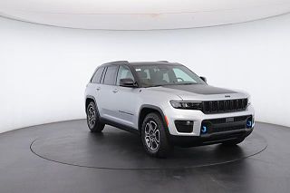 2023 Jeep Grand Cherokee Trailhawk 4xe 1C4RJYC63P8800676 in Amityville, NY 49