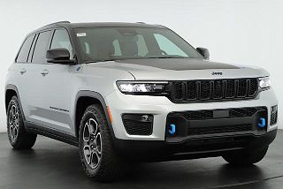 2023 Jeep Grand Cherokee Trailhawk 4xe 1C4RJYC63P8800676 in Amityville, NY