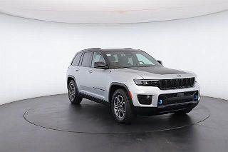 2023 Jeep Grand Cherokee Trailhawk 4xe 1C4RJYC65P8800677 in Amityville, NY 49