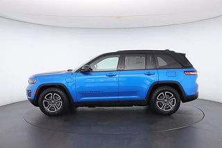 2023 Jeep Grand Cherokee Trailhawk 4xe 1C4RJYC61P8807366 in Amityville, NY 32