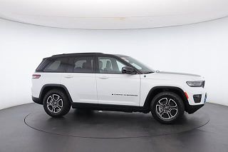 2023 Jeep Grand Cherokee Trailhawk 4xe 1C4RJYC61P8800675 in Amityville, NY 46