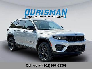 2023 Jeep Grand Cherokee Laredo VIN: 1C4RJHAG9PC611801