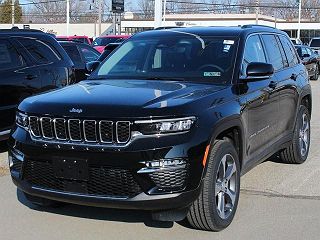 2023 Jeep Grand Cherokee Limited Edition 1C4RJHBG7PC519875 in Erie, PA 3