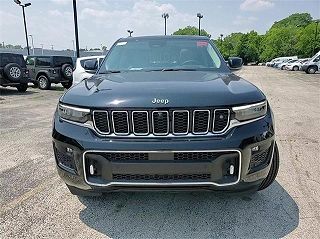 2023 Jeep Grand Cherokee Overland 1C4RJGDG6PC534245 in Forest Park, IL 9