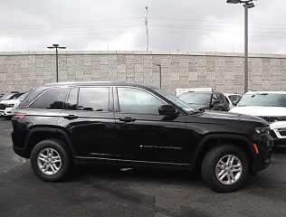 2023 Jeep Grand Cherokee Laredo 1C4RJGAG6P8911079 in Glendora, CA 3