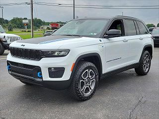 2023 Jeep Grand Cherokee Trailhawk 4xe 1C4RJYC61P8903630 in Muncy, PA 3