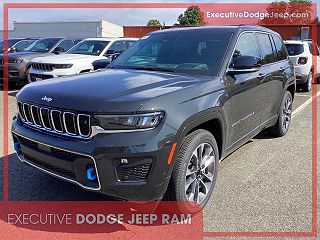2023 Jeep Grand Cherokee Overland 4xe 1C4RJYD66PC670758 in Wallingford, CT