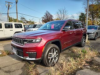 2023 Jeep Grand Cherokee L Limited Edition 1C4RJKBG2P8840755 in Little Ferry, NJ 2