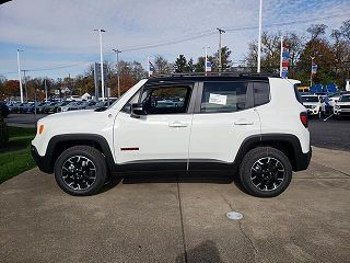 2023 Jeep Renegade Trailhawk ZACNJDC14PPP65793 in Bedford, OH 3