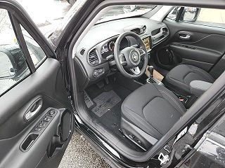 2023 Jeep Renegade Latitude ZACNJDE12PPP42039 in Bedford, OH 6
