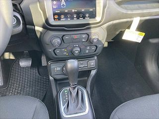 2023 Jeep Renegade Latitude ZACNJDE14PPP28207 in Island City, OR 23