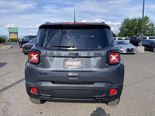 2023 Jeep Renegade Latitude ZACNJDE14PPP28207 in Island City, OR 4