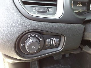 2023 Jeep Renegade Limited ZACNJDD15PPP29805 in Monroeville, PA 10