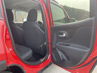 2023 Jeep Renegade Latitude ZACNJDB18PPP28232 in Rochester, NY 11