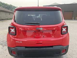 2023 Jeep Renegade Latitude ZACNJDB18PPP31437 in Rochester, NY 4