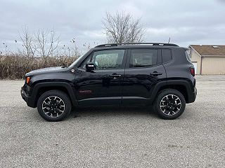 2023 Jeep Renegade Trailhawk ZACNJDC11PPP72927 in Sterling Heights, MI 5