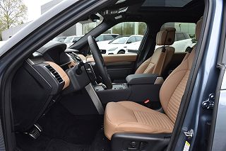 2023 Land Rover Discovery Metropolitan Edition SALRW4EU9P2476733 in Fife, WA 3
