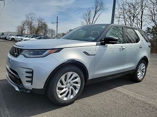2023 Land Rover Discovery R-Dynamic S SALRT4EU2P2478493 in Hatboro, PA 1