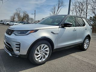 2023 Land Rover Discovery R-Dynamic S SALRT4EU2P2478493 in Hatboro, PA