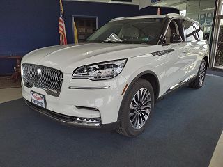 2023 Lincoln Aviator Reserve 5LM5J7WC0PGL01889 in Martinsburg, WV 1