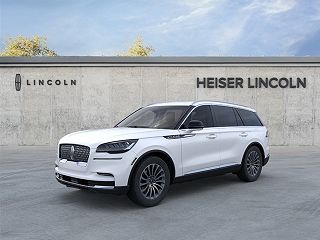 2023 Lincoln Aviator Standard 5LM5J6XC7PGL26202 in Milwaukee, WI 1