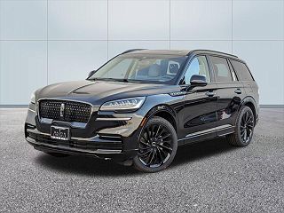 2023 Lincoln Aviator Reserve 5LM5J7WC7PGL28121 in Van Nuys, CA 1