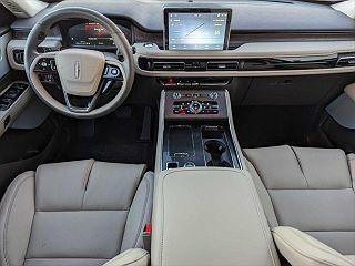 2023 Lincoln Aviator Reserve 5LM5J7WC7PGL28121 in Van Nuys, CA 11