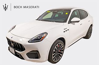 2023 Maserati Grecale Modena VIN: ZN682AVM8P7409099