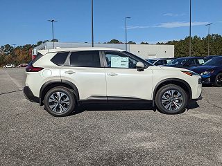 2023 Nissan Rogue SV JN8BT3BB7PW360376 in Elizabeth City, NC 3