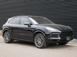 2023 Porsche Cayenne  WP1AA2AY3PDA08127 in Maplewood, MN 23