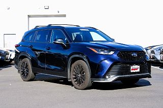 2023 Toyota Highlander XSE 5TDKDRBH9PS014751 in Watertown, CT 1
