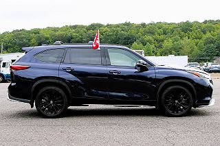 2023 Toyota Highlander XSE 5TDKDRBH9PS014751 in Watertown, CT 3
