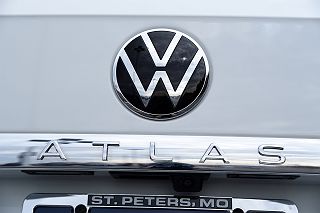 2023 Volkswagen Atlas SE 1V2LP2CA8PC546836 in Saint Peters, MO 25