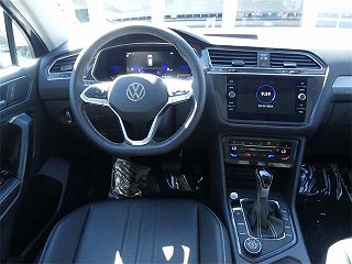 2023 Volkswagen Tiguan SE 3VVMB7AX9PM031983 in Alexandria, VA 3