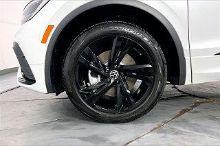 2023 Volkswagen Tiguan SE 3VV8B7AX7PM085252 in Kansas City, MO 9