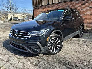 2023 Volkswagen Tiguan S 3VVRB7AX0PM097361 in Willoughby Hills, OH 1