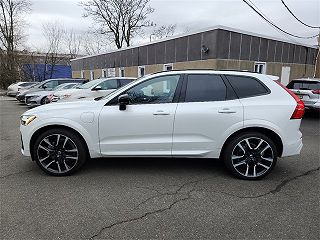 2023 Volvo XC60 T8 Ultimate YV4H60DX8P1306714 in Englewood, NJ 5