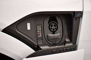 2024 Audi Q8 e-tron Premium Plus WA15ABGE5RB057354 in Fairfield, CT 10