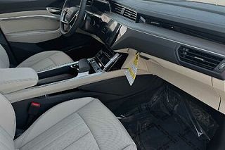2024 Audi Q8 e-tron Premium Plus WA15AAGE6RB032201 in Long Beach, CA 12