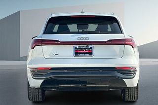 2024 Audi Q8 e-tron Premium Plus WA15AAGE6RB032201 in Long Beach, CA 4